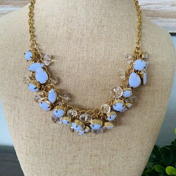 Vintage White and Gold Multi Shaped Beaded Necklace - Picture 2 of 3